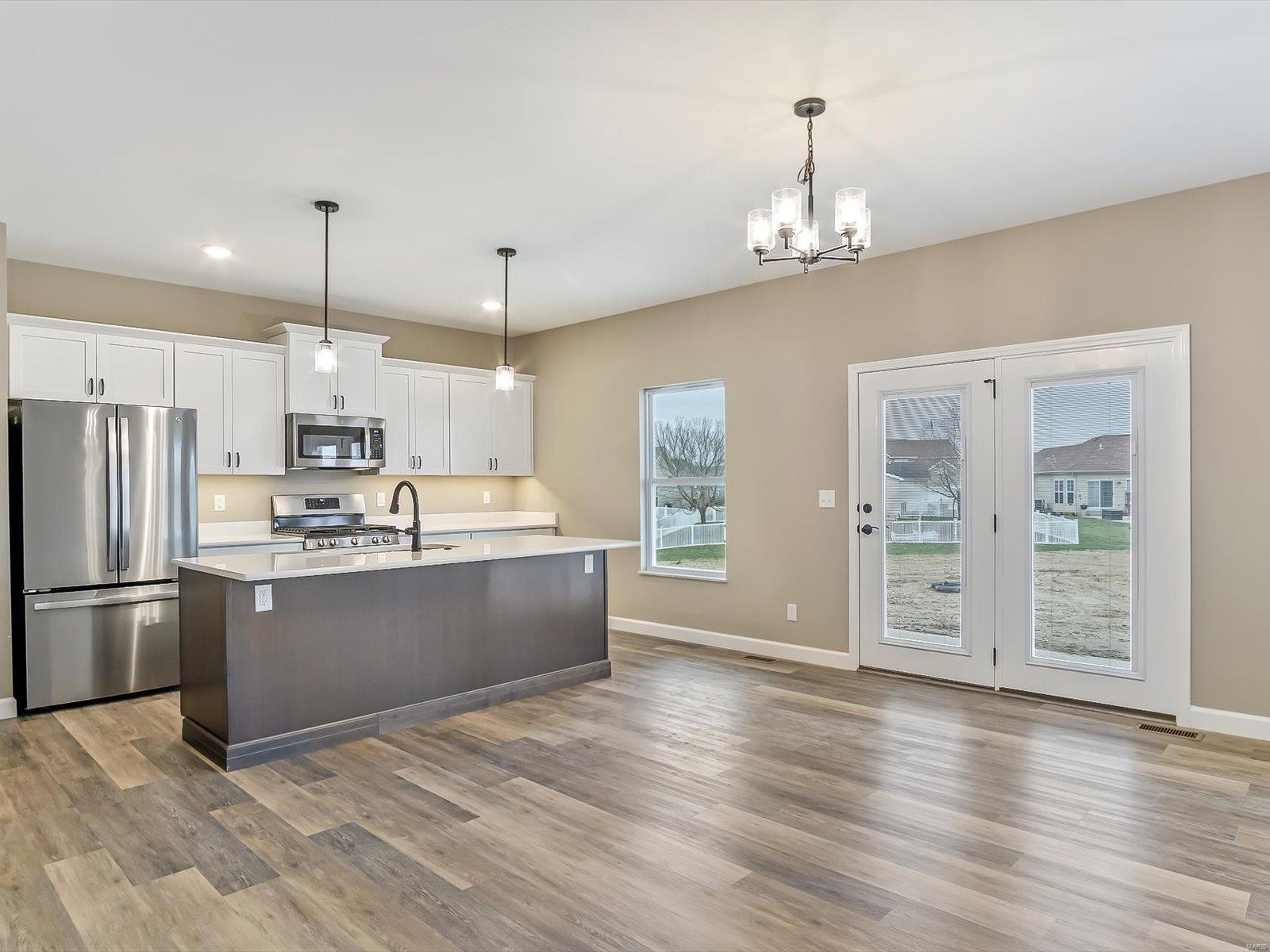 804 Weller Court Waterloo, IL 62298 - Photo 9 of 32