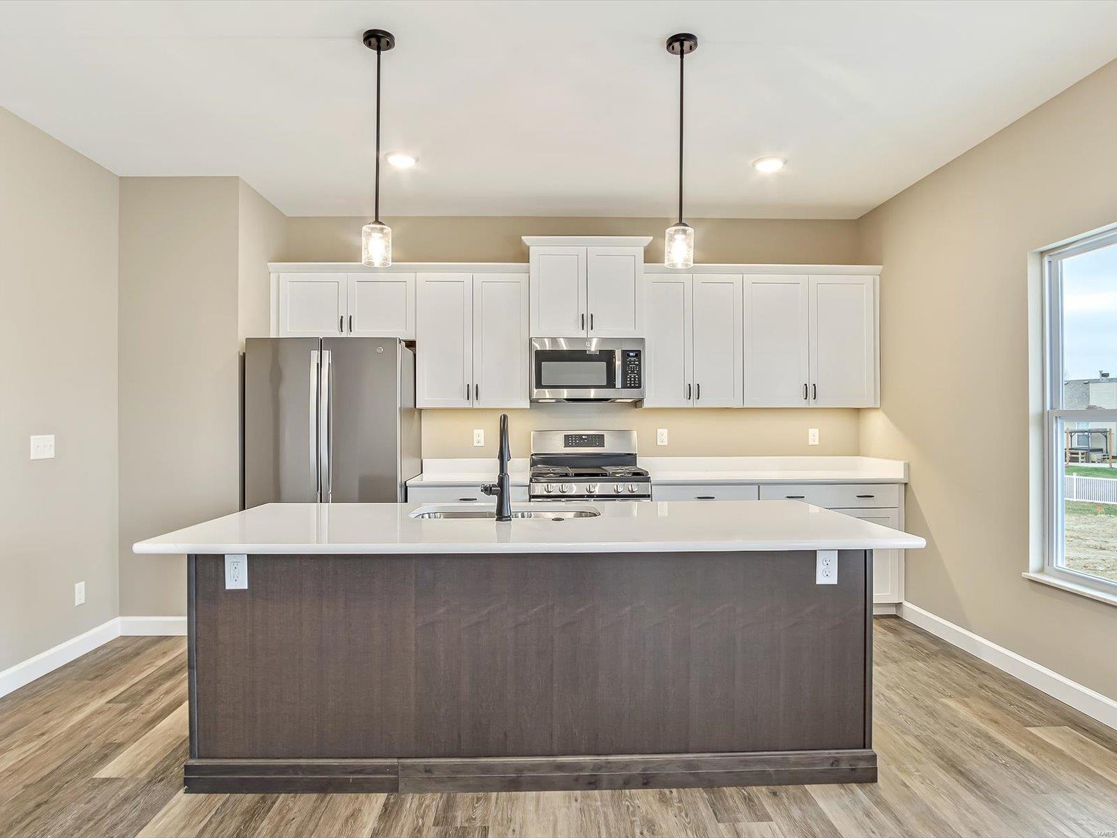 804 Weller Court Waterloo, IL 62298 - Photo 10 of 32