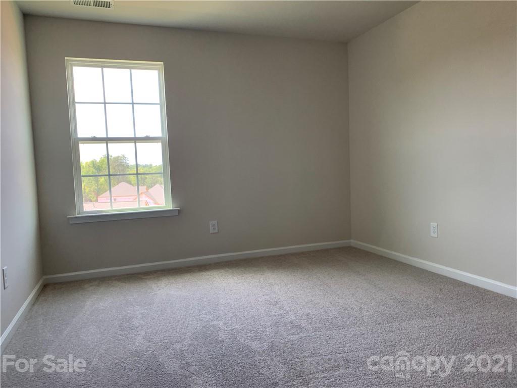 17526 Snug Harbor Road, Unit PL 78 Charlotte, NC 28278 - Photo 15 of 19 Gallery Image 15