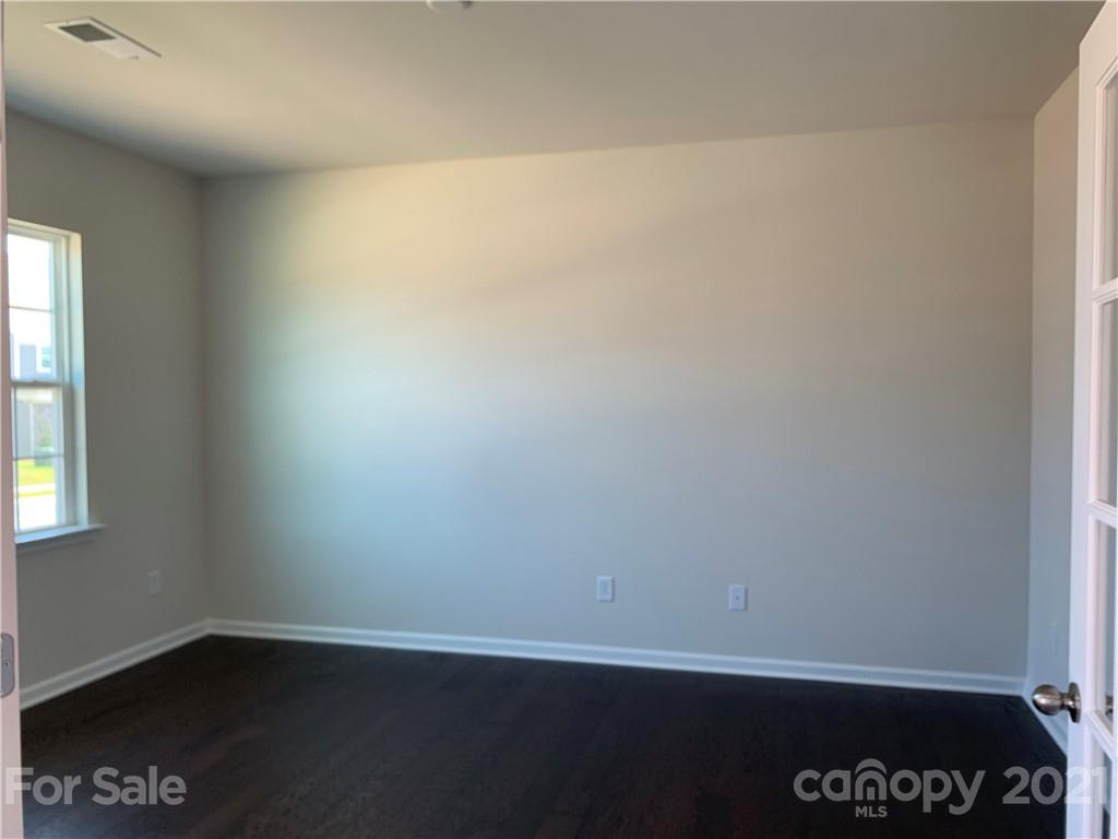 17526 Snug Harbor Road, Unit PL 78 Charlotte, NC 28278 - Photo 3 of 19 Gallery Image 3