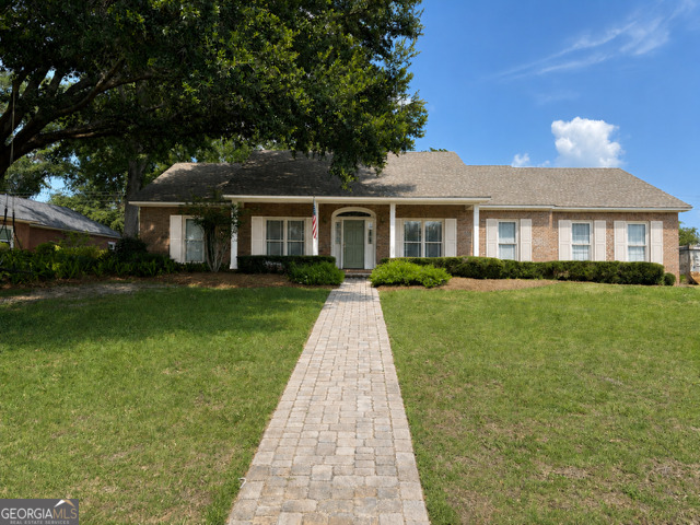5 Ridgeview Circle Valdosta, GA 31602 - Photo 1 of 13