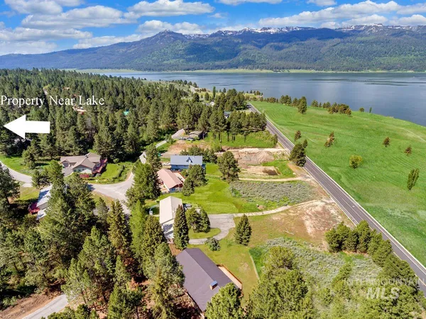 $174,500 | 903 Divot Circle, Cascade, ID 83611
