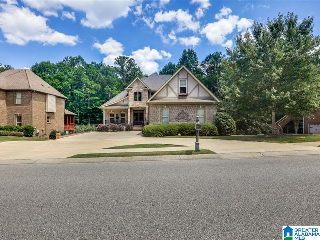 1088 Stoneykirk Road Pelham, AL 35124 - Photo 2 of 33