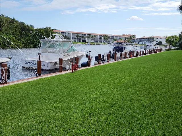 $3,100 | 1631 Riverview Road, Unit 203, Deerfield Beach, FL 33441