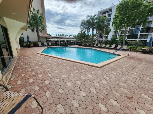 $3,100 | 1631 Riverview Road, Unit 203, Deerfield Beach, FL 33441