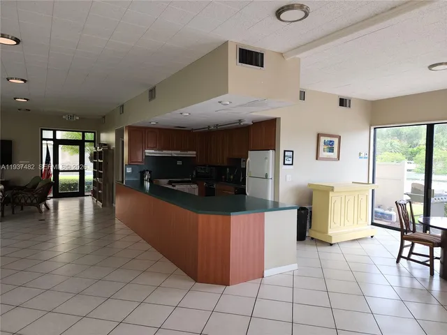 $3,100 | 1631 Riverview Road, Unit 203, Deerfield Beach, FL 33441