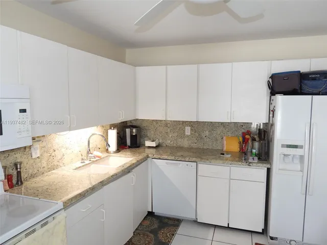 $3,100 | 1631 Riverview Road, Unit 203, Deerfield Beach, FL 33441