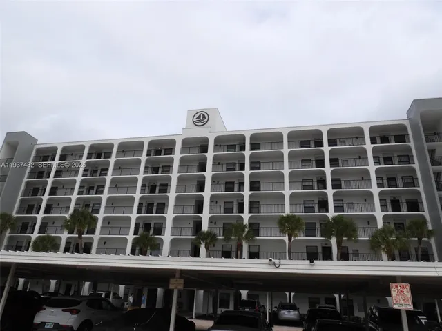 $3,100 | 1631 Riverview Road, Unit 203, Deerfield Beach, FL 33441
