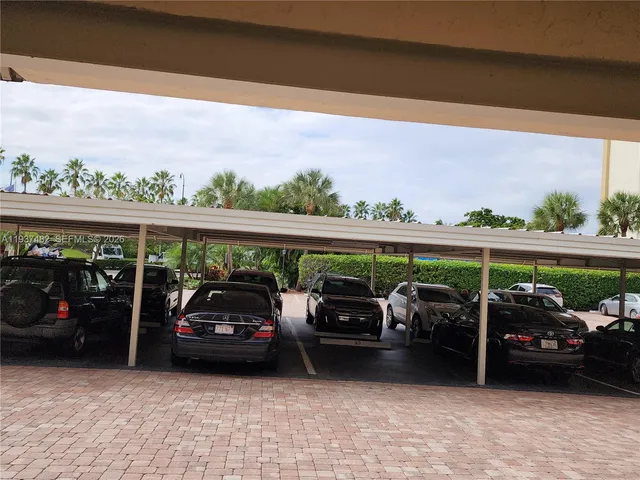 $3,100 | 1631 Riverview Road, Unit 203, Deerfield Beach, FL 33441