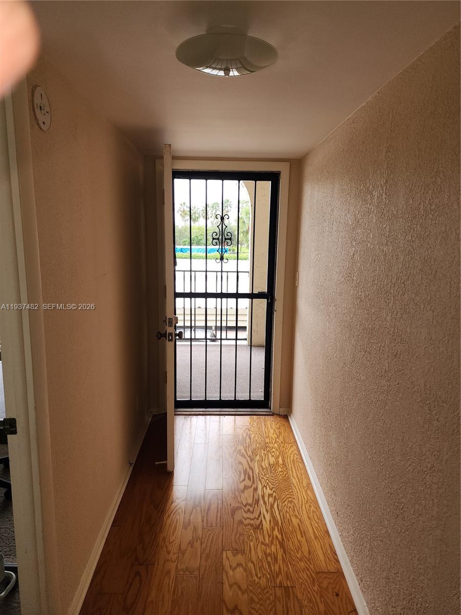 1631 Riverview Road, Unit 203 Deerfield Beach, FL 33441 - Photo 6 of 33 Foyer Entrance