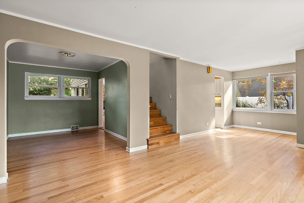 2220 Scott Road Northbrook, IL 60062 - Photo 4 of 22 Gallery Image 4