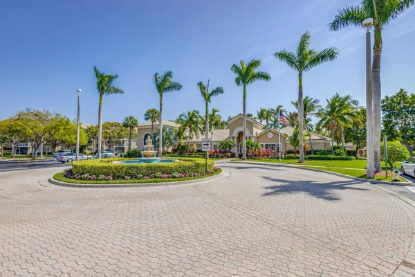 $2,875 | 284 Village Boulevard, Unit 9102, Tequesta, FL 33469