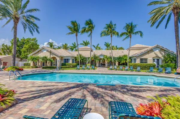 $2,875 | 284 Village Boulevard, Unit 9102, Tequesta, FL 33469