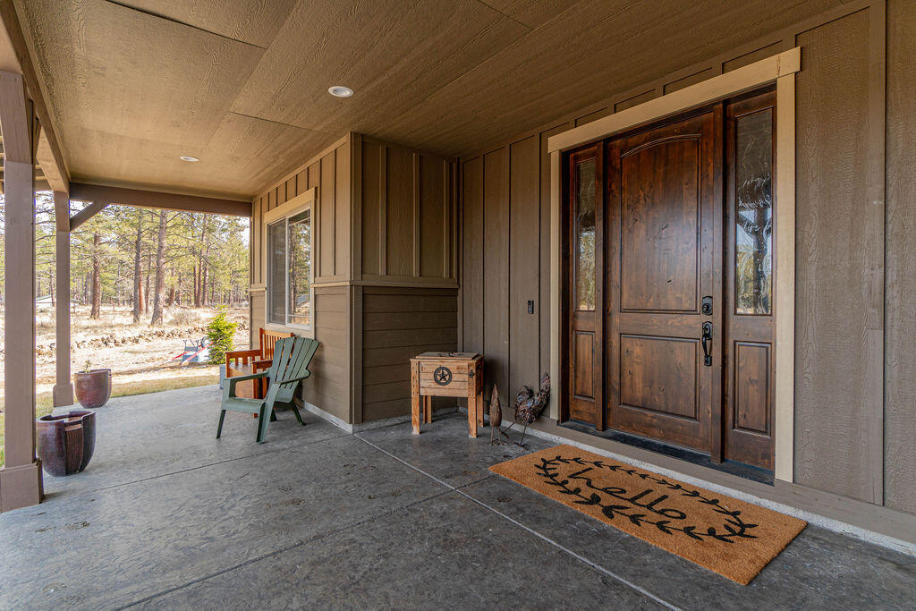 19435 Calico Road Bend, OR 97702 - Photo 36 of 73 RileyVisualsa-40