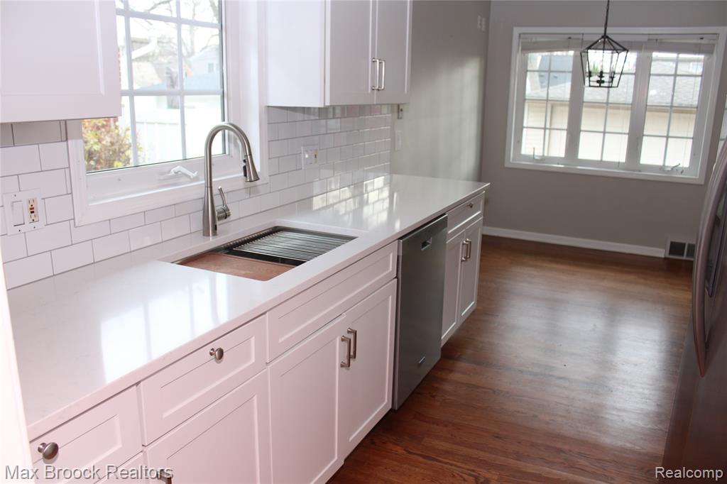 2100 Derby Road Birmingham, MI 48009 - Photo 8 of 16