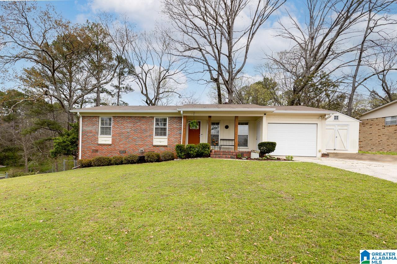 304 Northridge Road Gardendale, AL 35071 - Photo 1 of 26