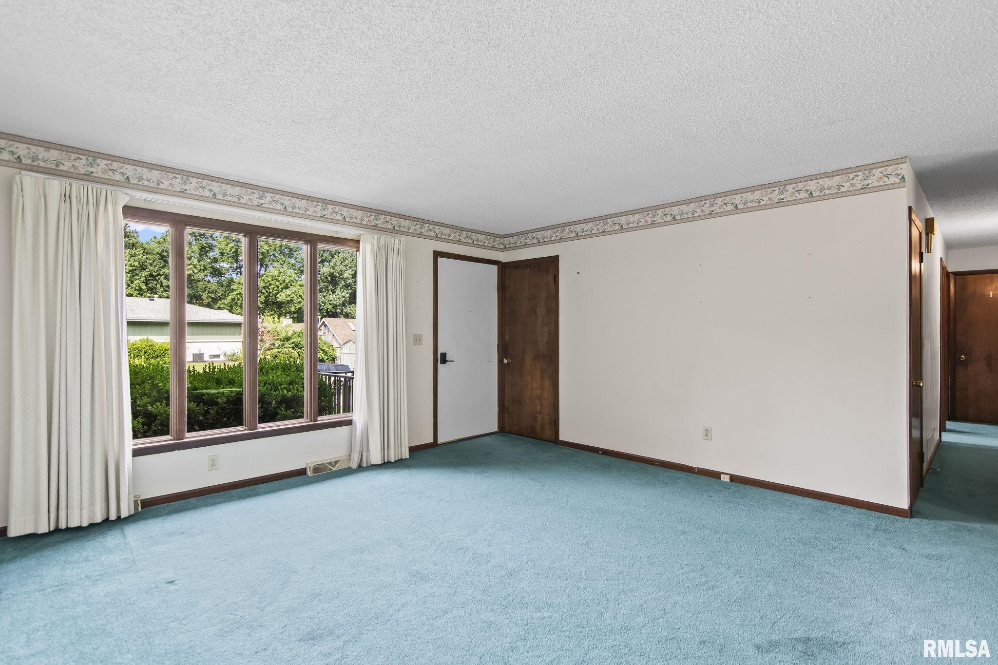 22 Meander Pike Chatham, IL 62629 - Photo 5 of 42 Gallery Image 5