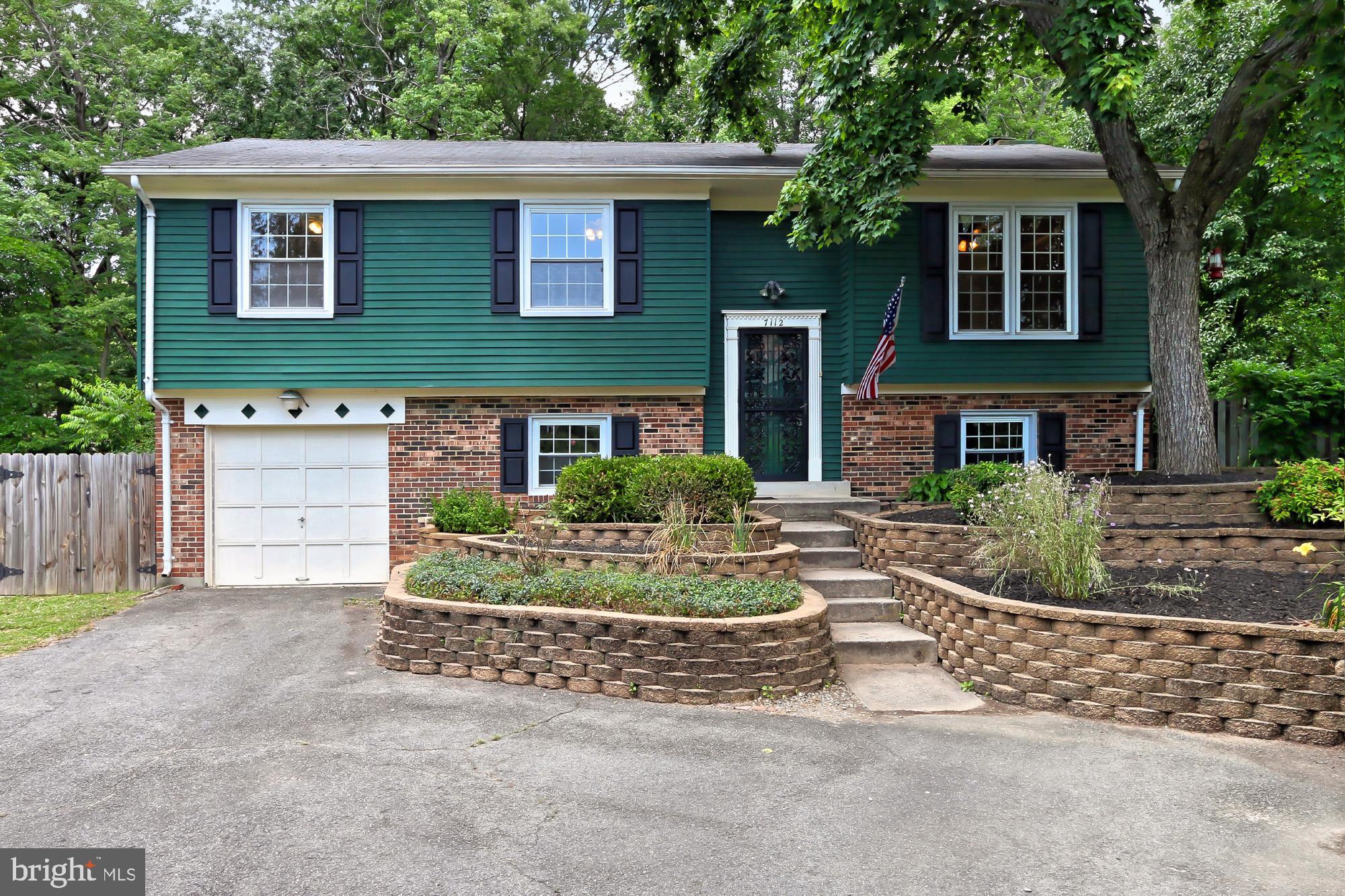 7112 Whetstone Rd, Alexandria, VA 22306