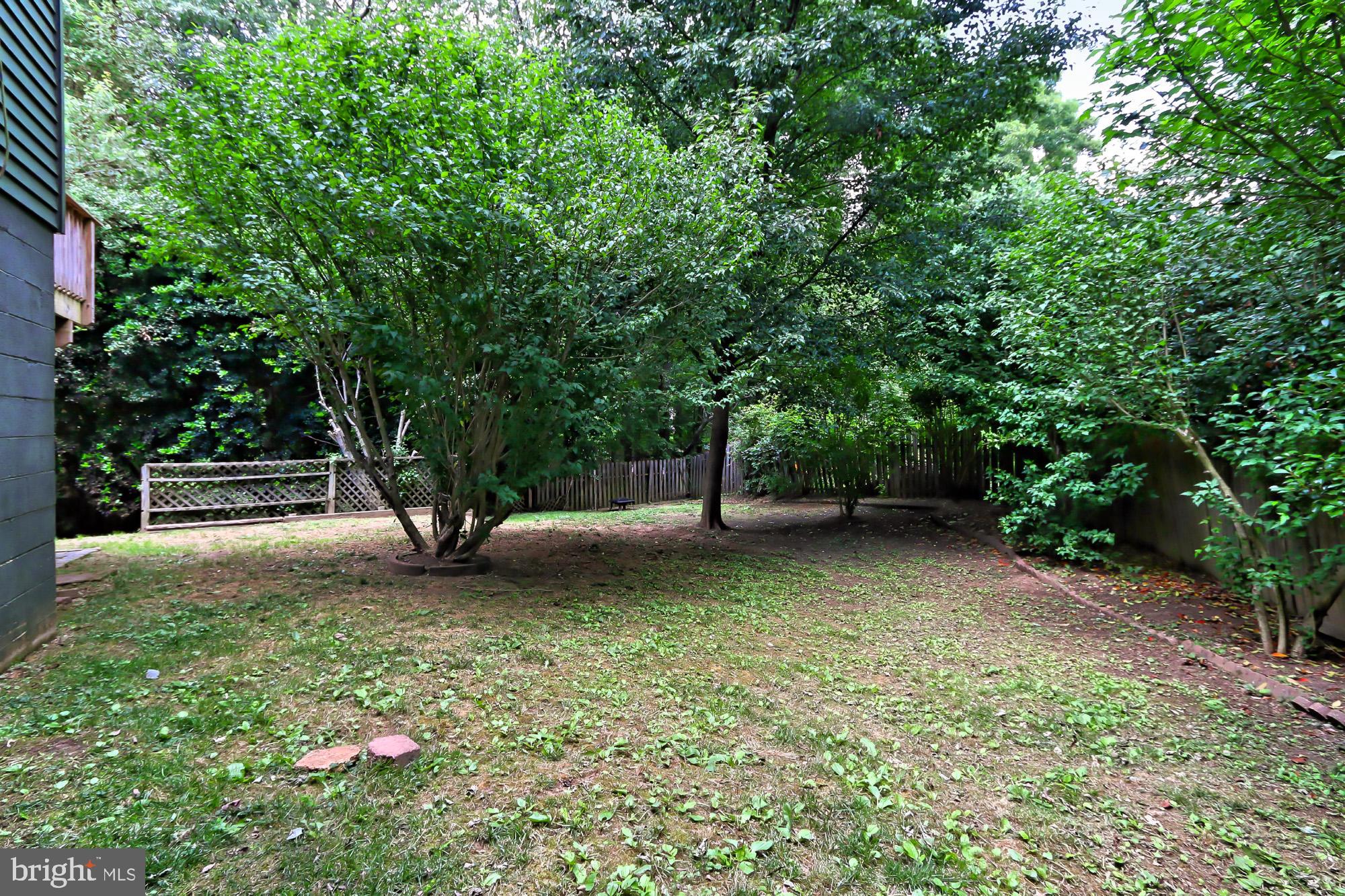 7112 Whetstone Road Alexandria, VA 22306 - Photo 27 of 30 Great yard, perfect for kids, pets, gardening, etc