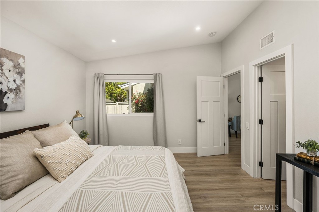 32 Acorn, Unit 15 Irvine, CA 92604 - Photo 31 of 51