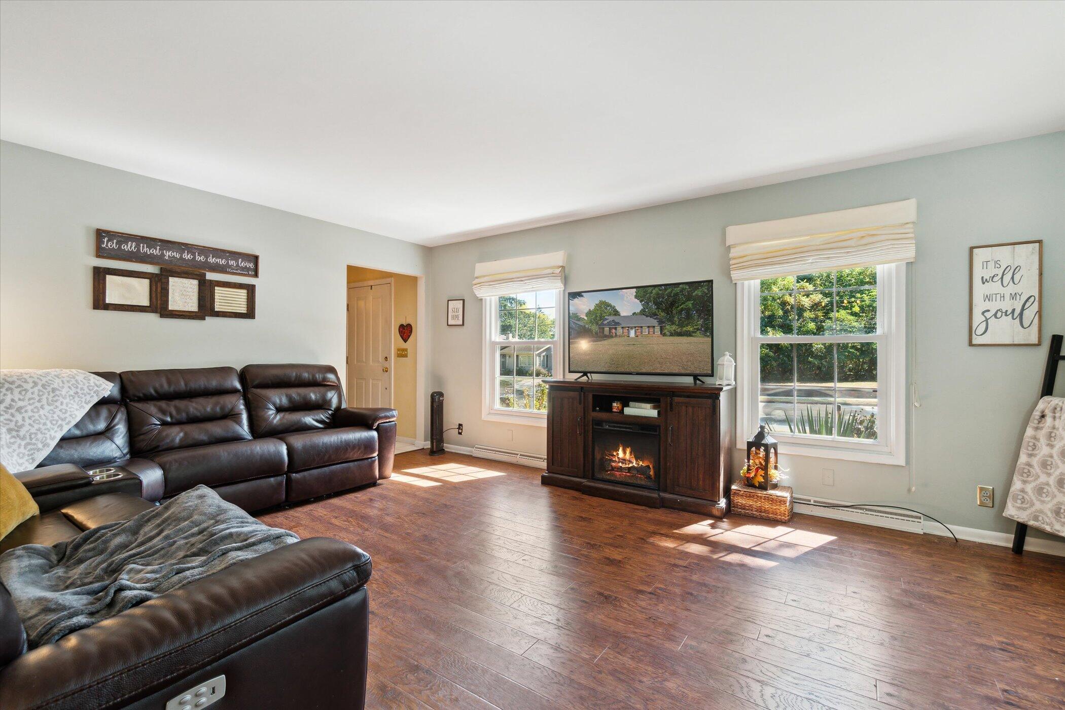 1704 Romence Road Portage, MI 49024 - Photo 6 of 26 06-1704-Romence-Rd-Portage-MI-49024-Wind