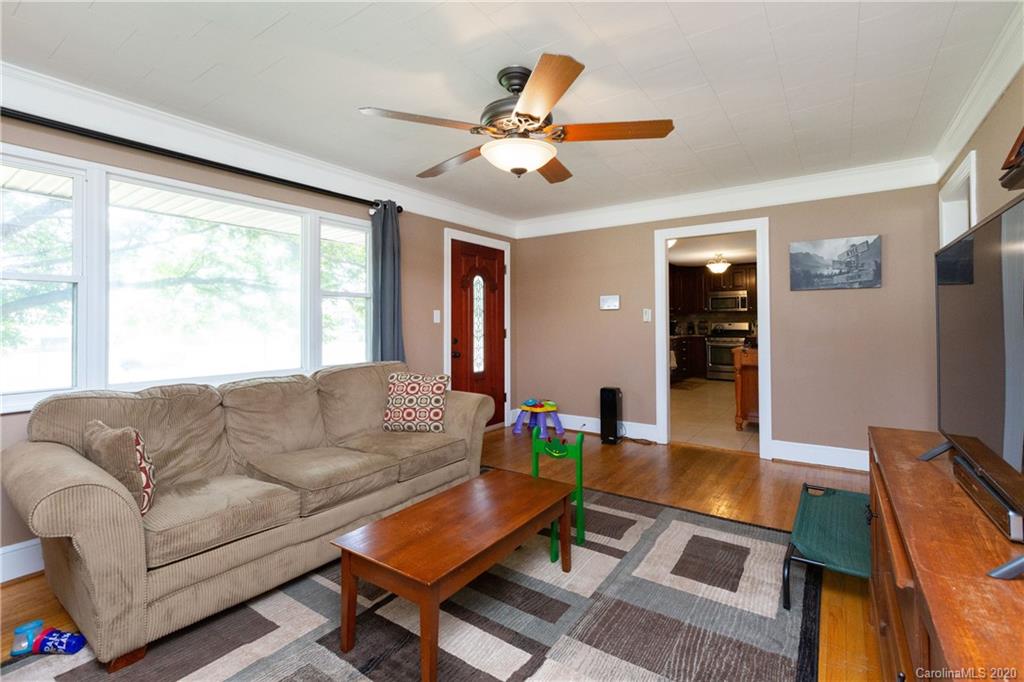 211 Perry Road Troutman, NC 28166 - Photo 10 of 31 Gallery Image 10
