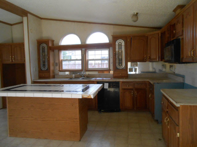 3352 King Road Bridgeport, MI 48722 - Photo 17 of 23 Gallery Image 17