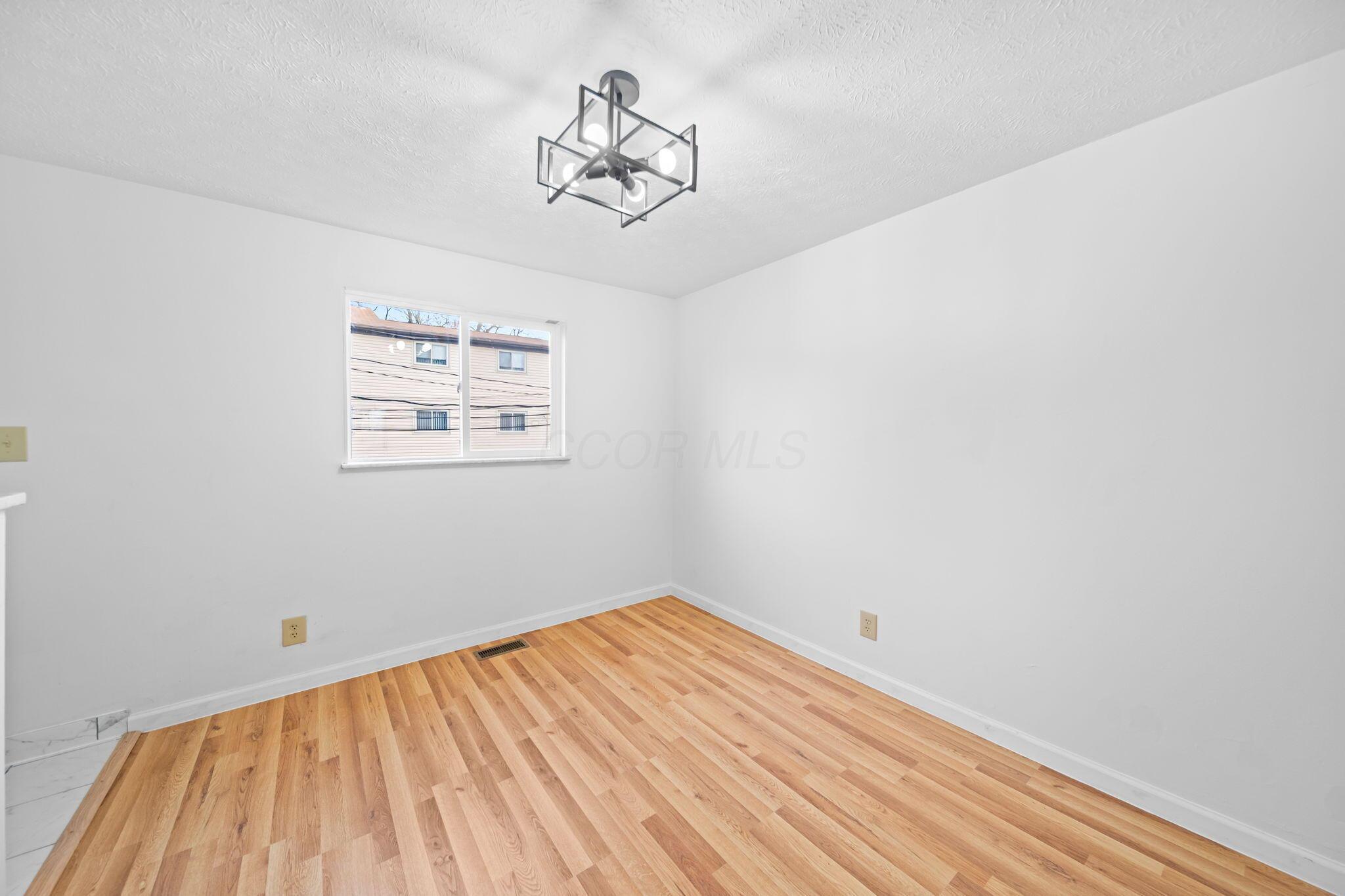 2844 Petzinger Road, Unit 69 Columbus, OH 43209 - Photo 14 of 74 14-web-or-mls-DSC01462-2