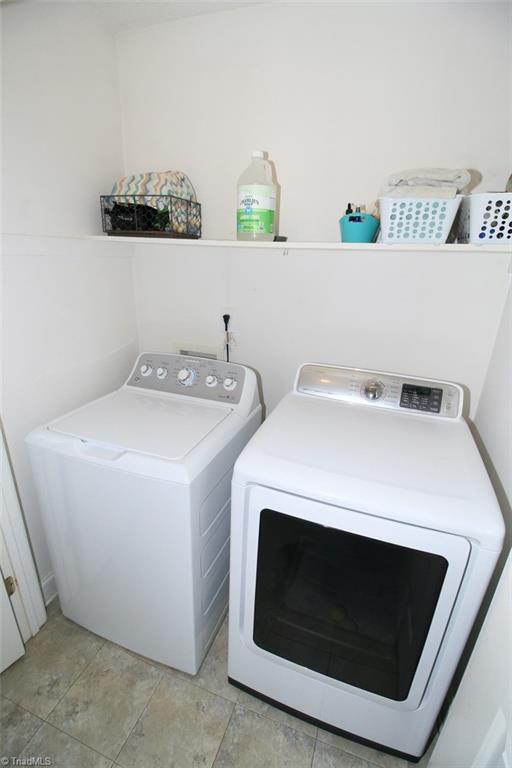 409 Moser Street Graham, NC 27253 - Photo 17 of 18 Laundry Room