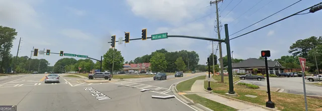 $425,000 | 5531 Radford Road, Flowery Branch, GA 30542