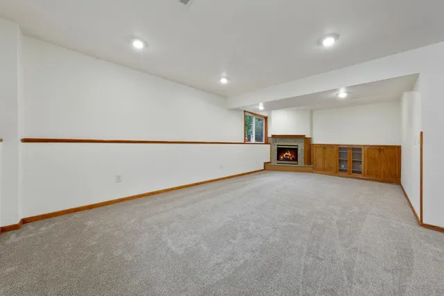 $374,900 | 875 Myers Drive Northeast, Owatonna, MN 55060