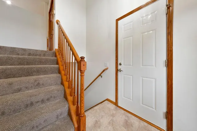 $374,900 | 875 Myers Drive Northeast, Owatonna, MN 55060