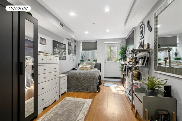 $795,000 | 25-63 38th Street, Unit 1A | Astoria