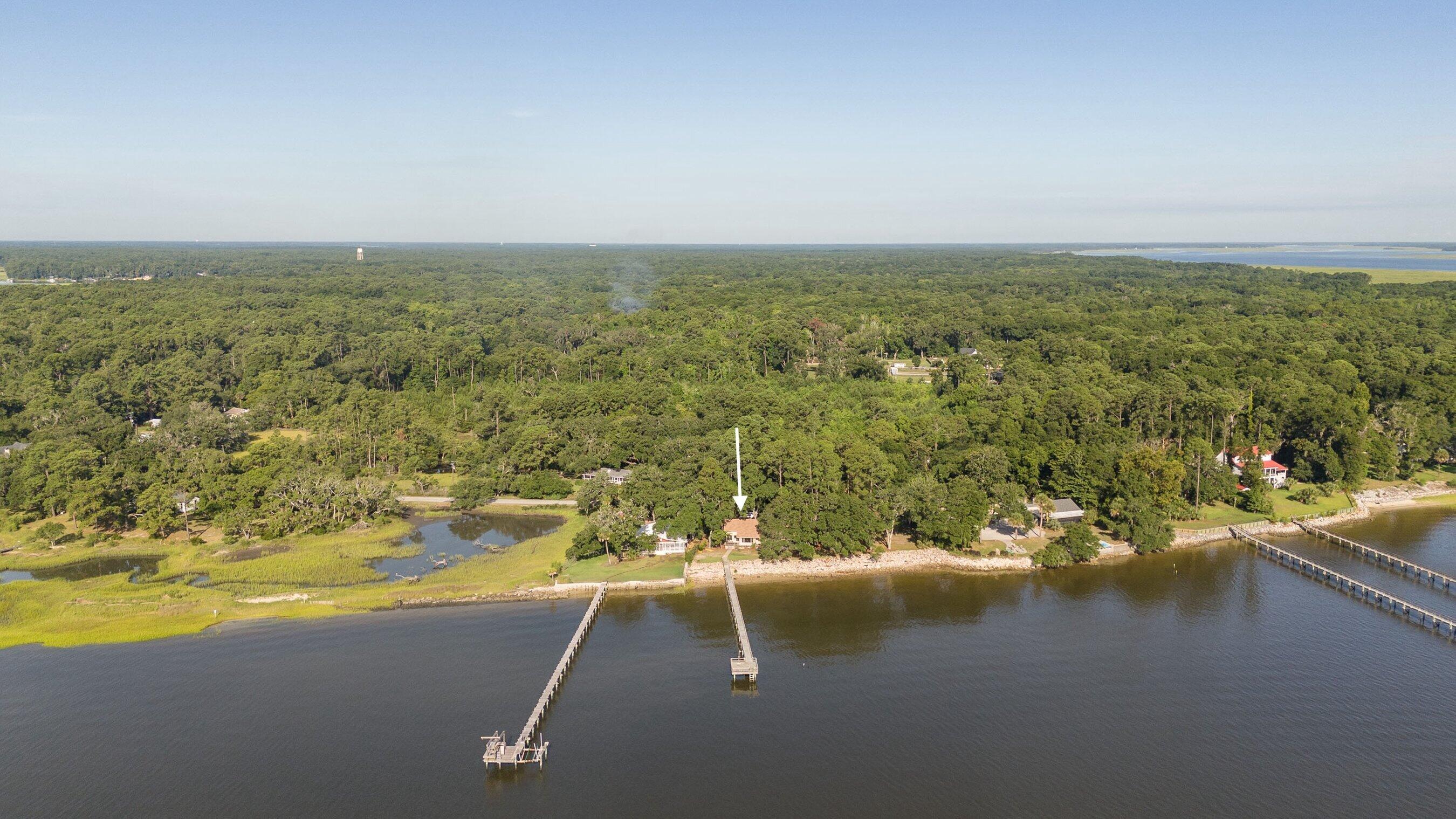 129 Alston Road Beaufort, SC 29907 - Photo 8 of 63 DJI_20240719090959_0267_D-1.jpg-SMALL