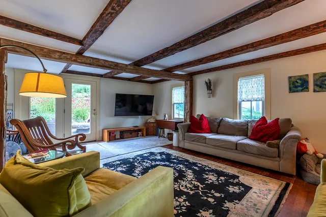 $434,500 | 7873 Pomfret Road, Pomfret, VT 05053