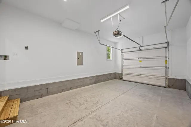 $2,000 | 3907 Harkers Way, New Bern, NC 28562