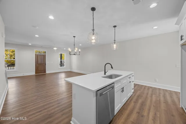 $2,000 | 3907 Harkers Way, New Bern, NC 28562