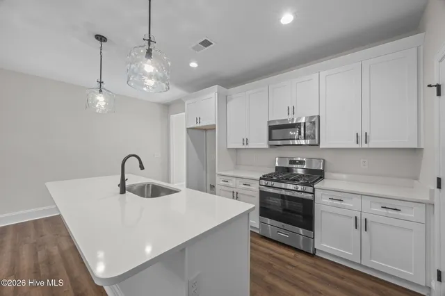 $2,000 | 3907 Harkers Way, New Bern, NC 28562