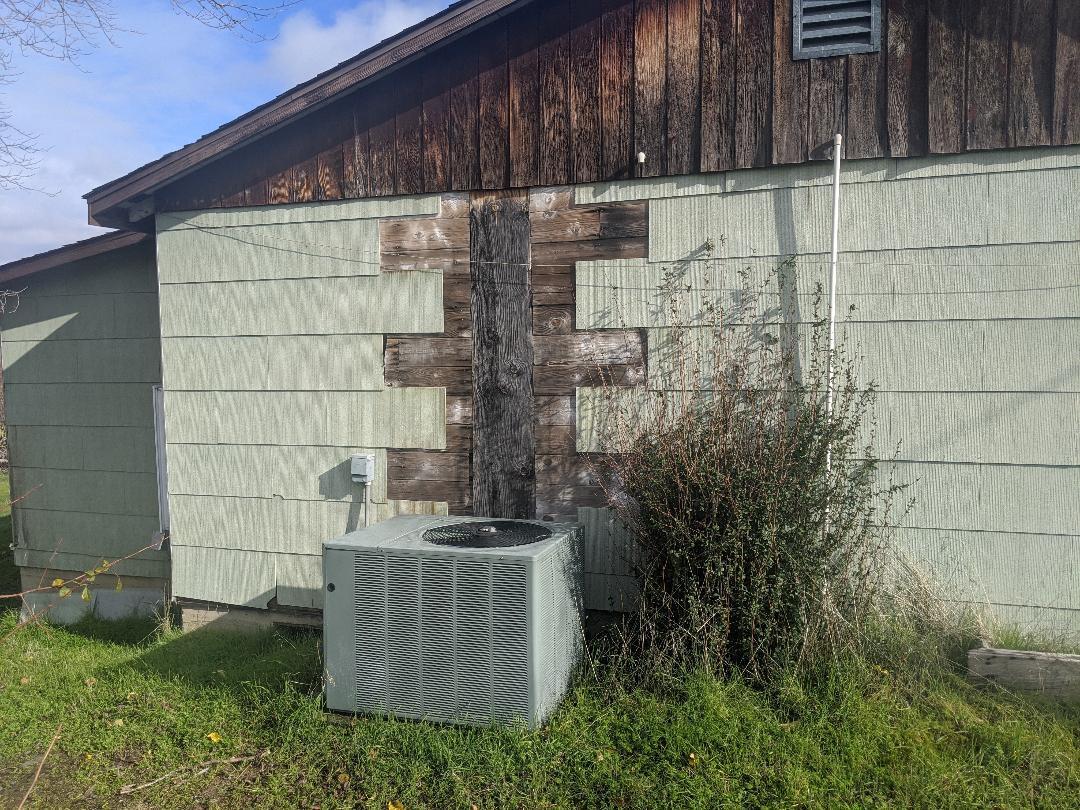 6556 Placer Road Igo, CA 96047 - Photo 9 of 23 a view of storage and utility room