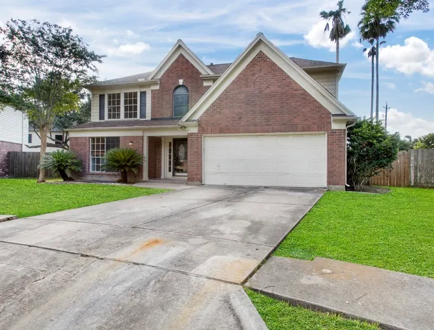 $364,999 | 4013 Ivywood Drive, Pearland, TX 77584