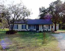 701 McDade Road Elgin, TX 78621 - Photo 1 of 1 Gallery Image 1