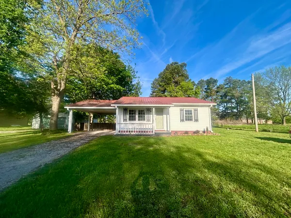 $99,000 | 3143 Old Marion Road, Metropolis, IL 62960