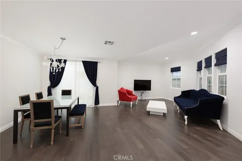 $699,800 | 2743 Montrose Avenue, Unit 110, Montrose, CA 91020
