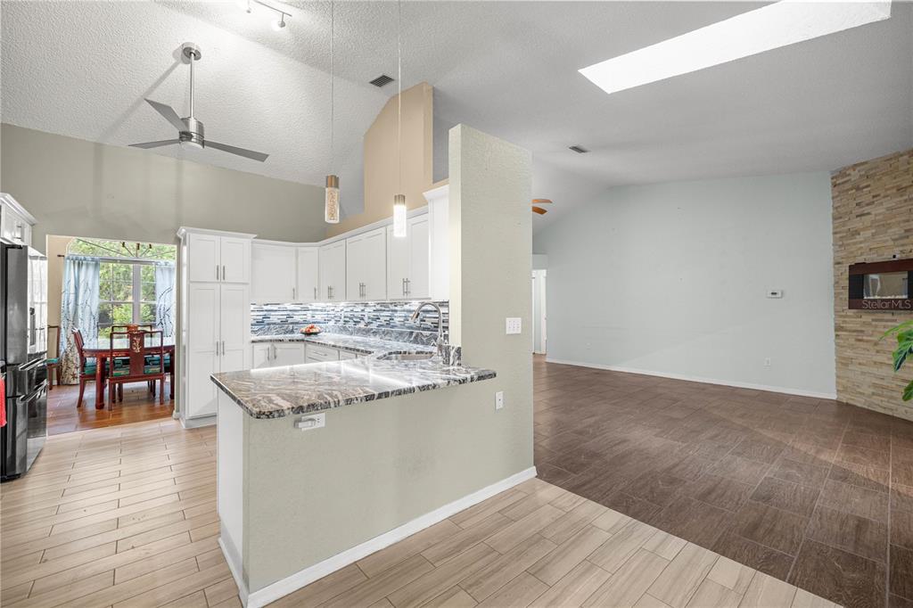 8440 Southwest 108th Loop Ocala, FL 34481 - Photo 16 of 27 Gallery Image 16