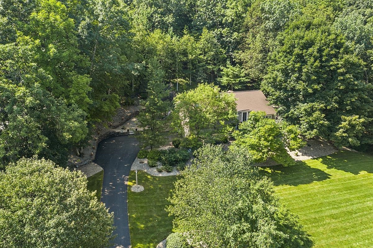 23 Oriole Road Windham, NH 03087 - Photo 34 of 39