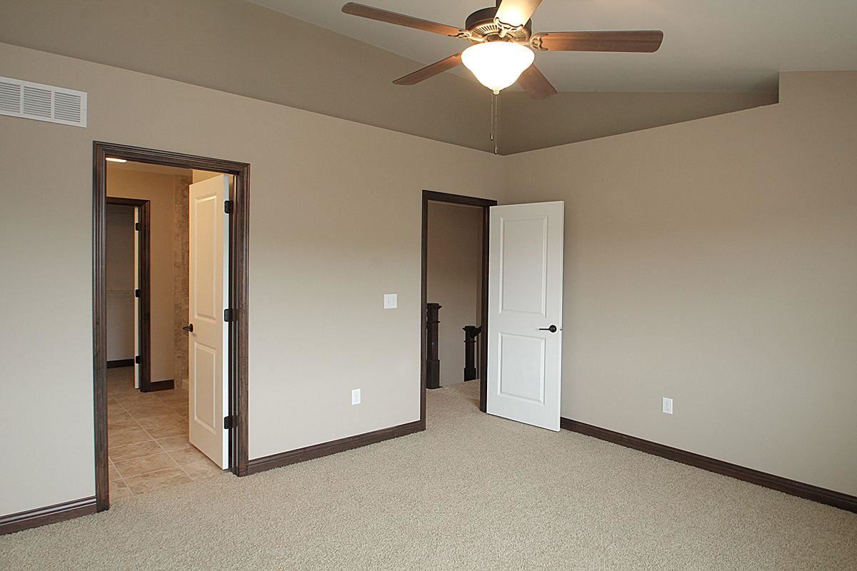 731 Mission Point Road Iowa City, IA 52245 - Photo 21 of 25 Gallery Image 21