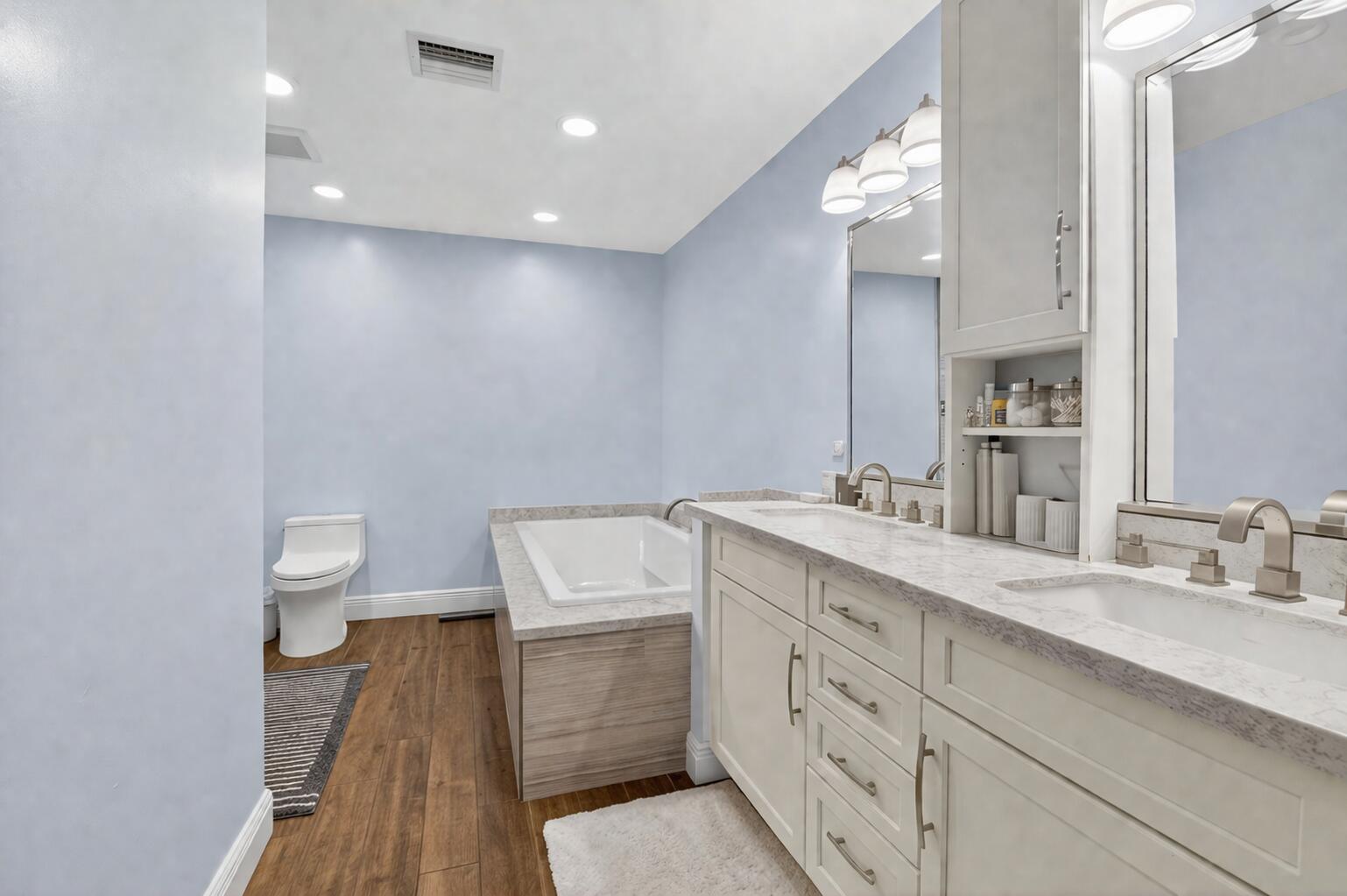 650 Southwest 16th Street Boca Raton, FL 33486 - Photo 18 of 33 13_Primary Bathroom