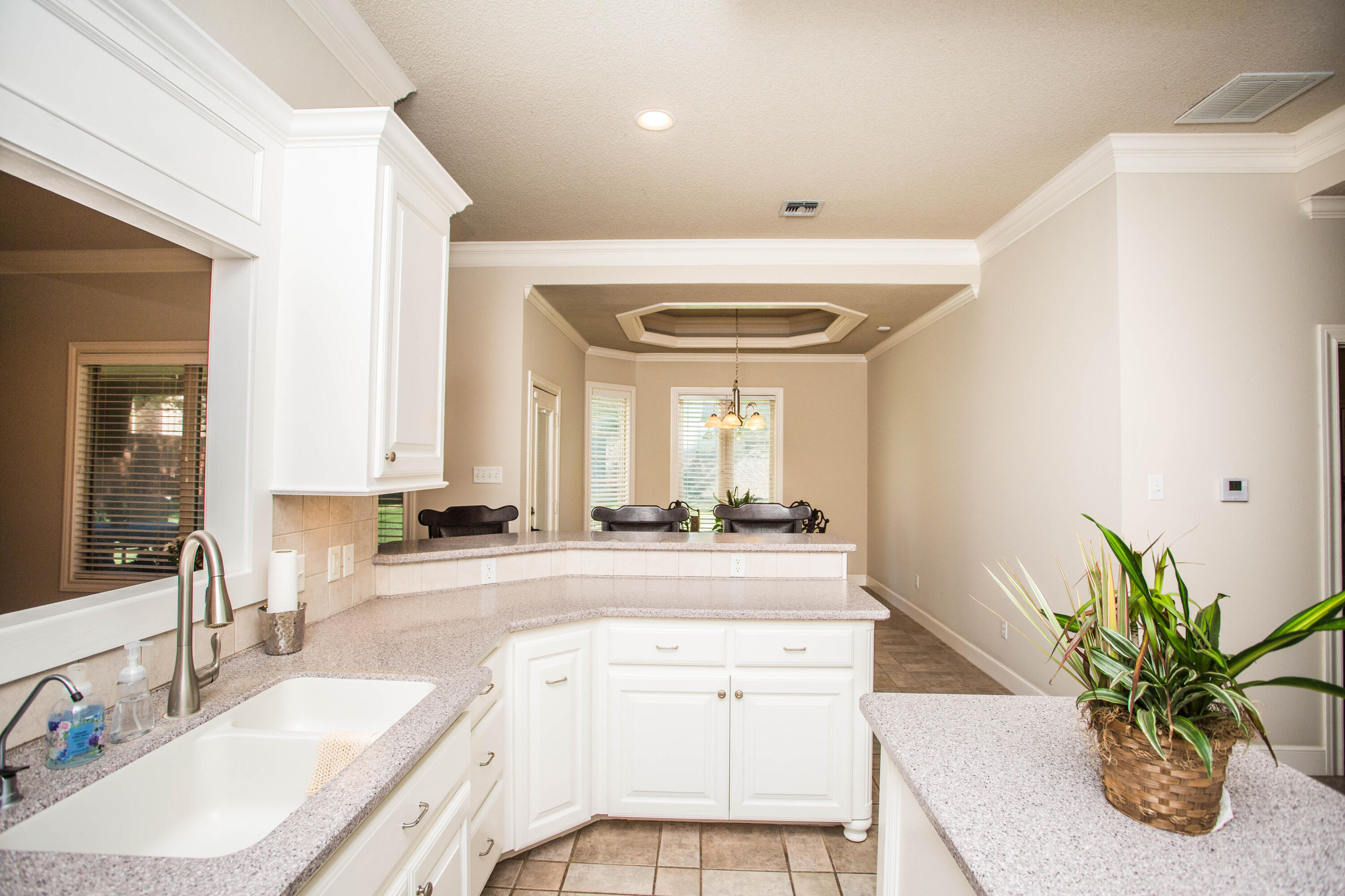 6803 79th Street Lubbock, TX 79424 - Photo 28 of 111 5V2A1069