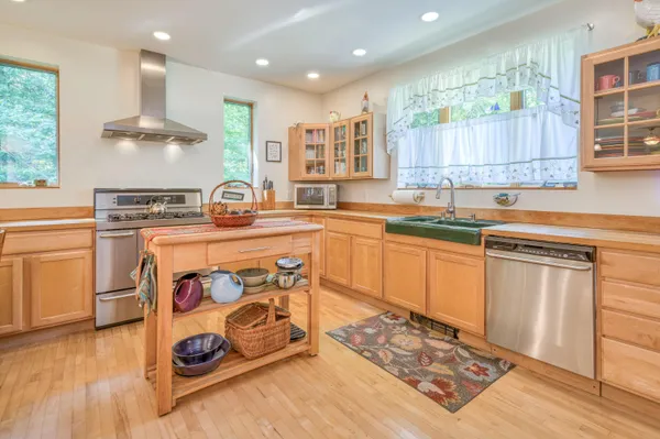 $1,165,000 | 40 Loon Landing, Stockton Springs, ME 04981