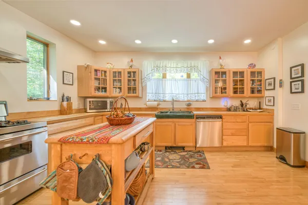 $1,165,000 | 40 Loon Landing, Stockton Springs, ME 04981